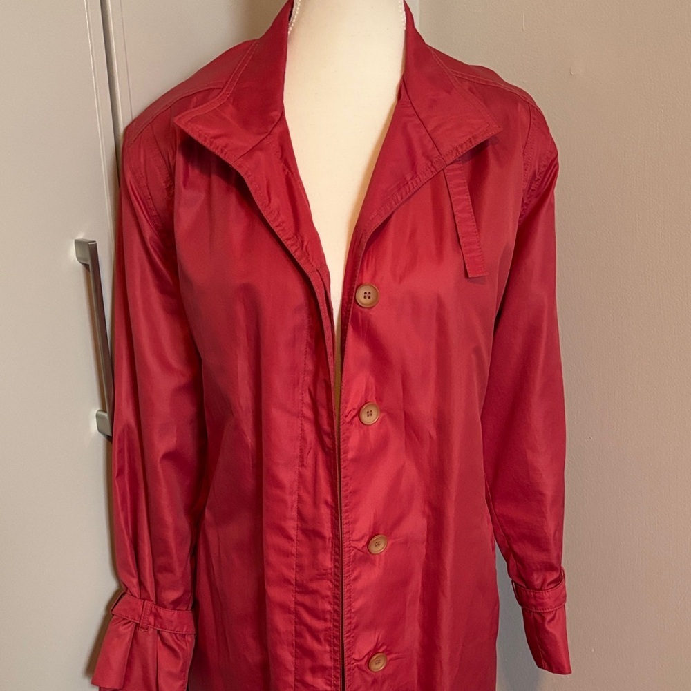 Elegant Red Trench Coat for Women - Picture 2 of 13